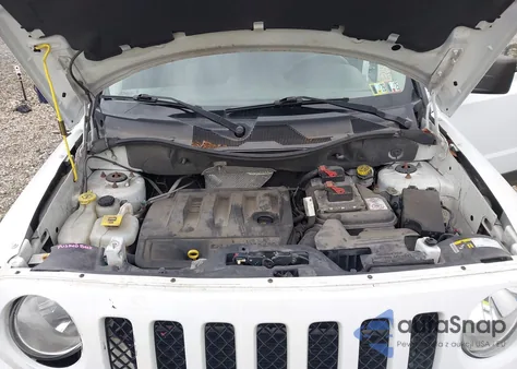 2016 Jeep Patriot High Altitude Edition из США, поврежденный, VIN 1C4NJRFB3GD627553